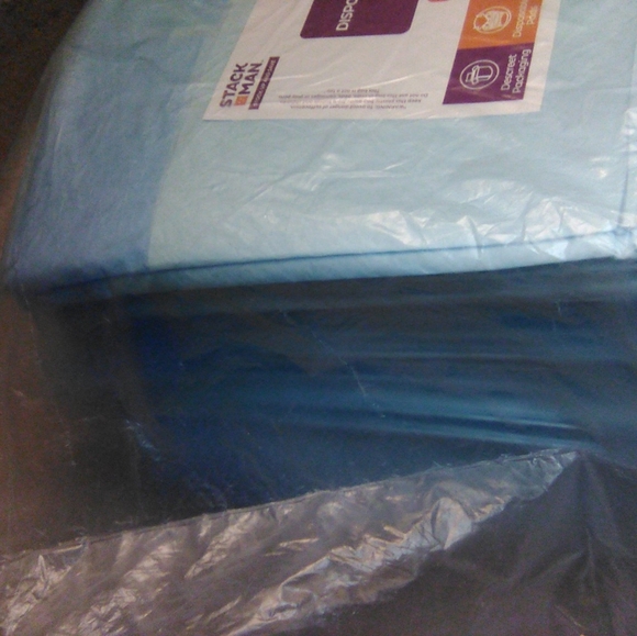 NIP StackMan Disposable Underpads (with fluff tissue) 50 pack 23" L & 36" W - Picture 10 of 13